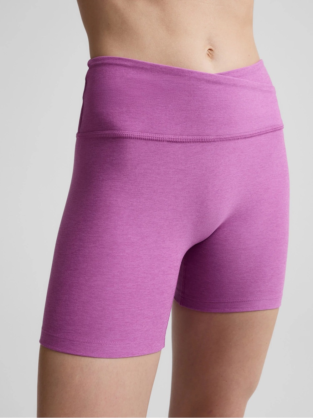 Beyond Yoga Spacedye No Front Seam High Waist 5” Biker Shorts | Size [M] NWT